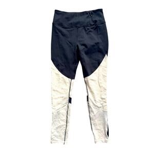 Calia Carrie Underwood Limited Edition Yoga Leggings M Colorblock